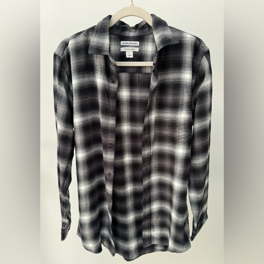 Amazon Essentials‎ Men's Long Sleeve Flannel Shirt in Black & White, Size XS